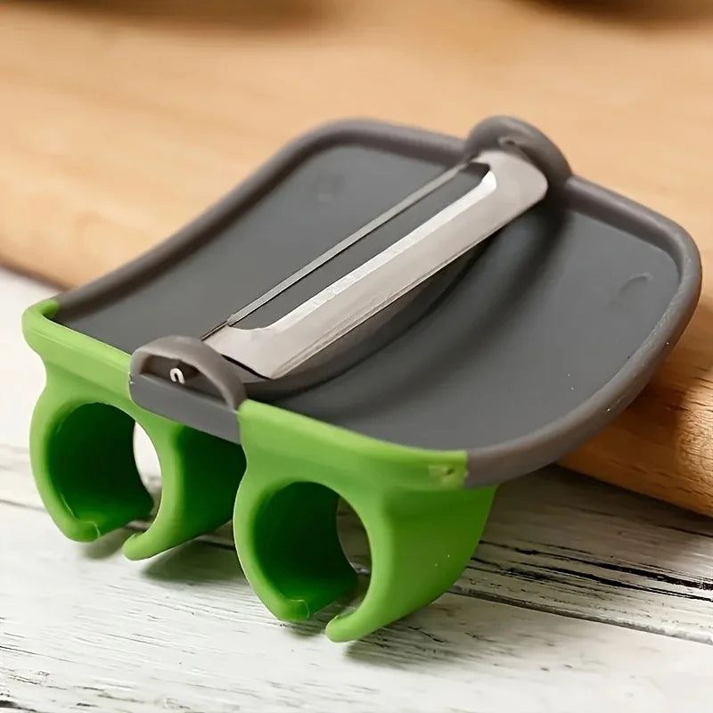 Easy‑Grip Stainless Steel Peeler – Sharp Blade, Non‑Slip Handle, Perfect for Kitchen or Camping