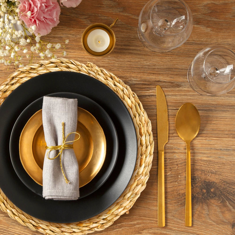 Heritage Round Bamboo Placemats | 12-Piece Artisanal Dining Set
