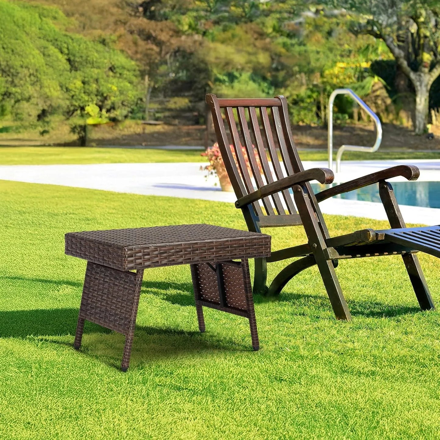 Outdoor Folding Rattan Side Table, Portable Wicker End Table for Patio, Garden, Poolside, and Indoor Use, Mix Mocha