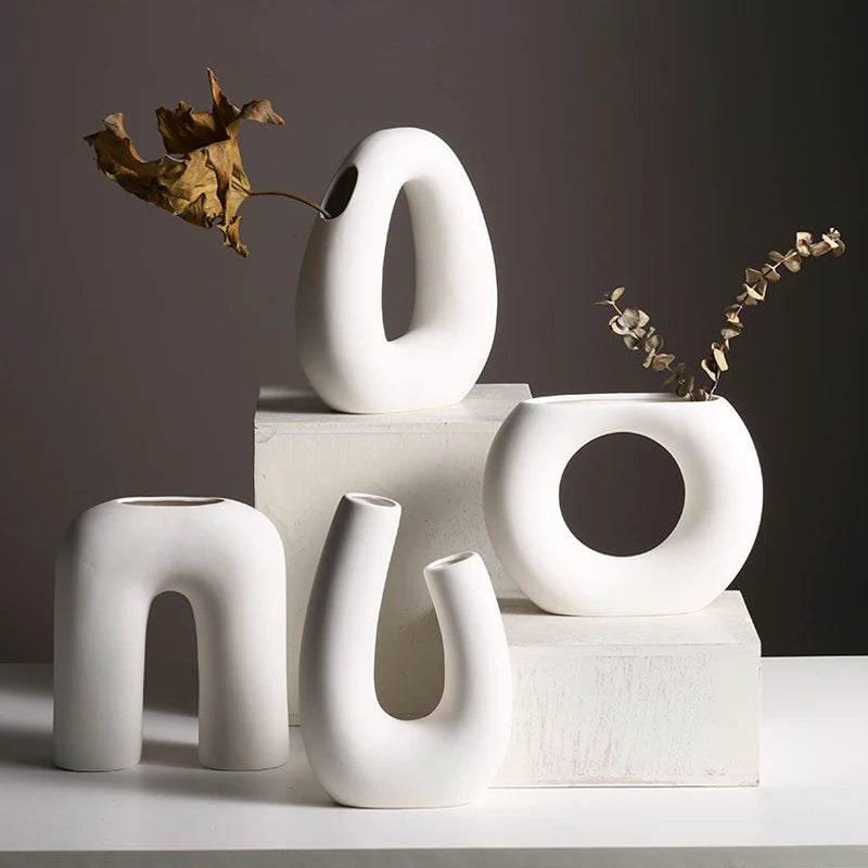 Nordic Abstract Ceramic Vase – Modern Minimalist Home Decor