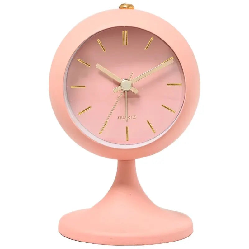 Minimalist Matte Metal Alarm Clock – Luminous Bedside Timepiece