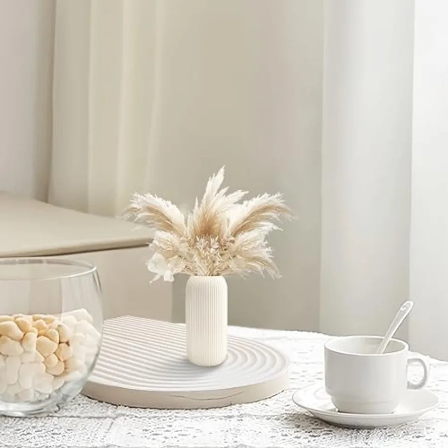 Modern Small Ribbed Ceramic Vase – Textured Decorative Flower Vase for Home Décor & Coffee Table Styling