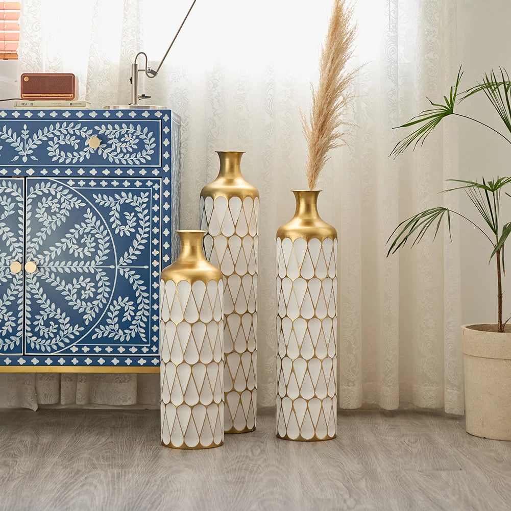 3‑Piece Floor Metal Vase Set – Modern Drop‑Shaped Standing Vases for Living Room, Corner & Hallway Décor