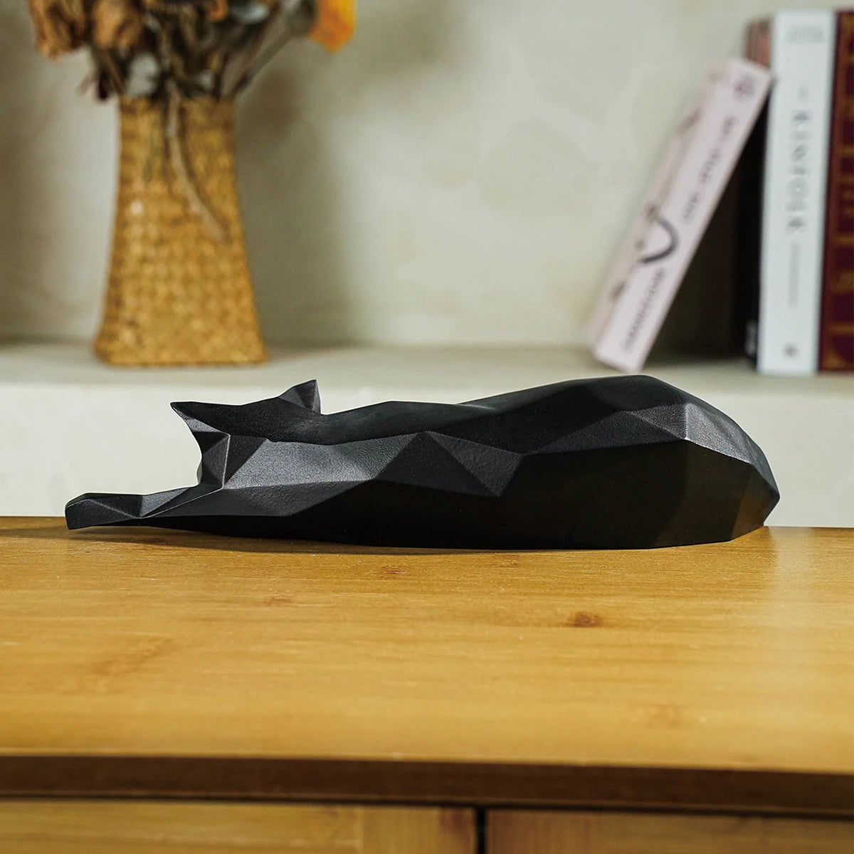 White or Black Geometric Cat Statue – Modern Lying Cat Figurine for Home, Office & Shelf Décor