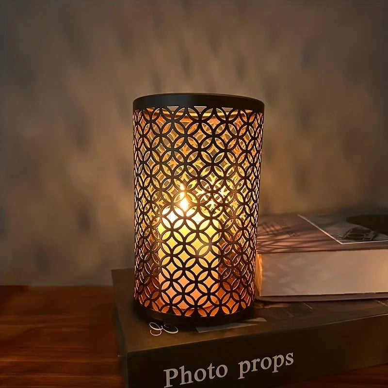 Nordic Iron Candle Holders – Hollowed‑Out Metal Art Decor for Elegant Ambient Lighting (Set of 3)