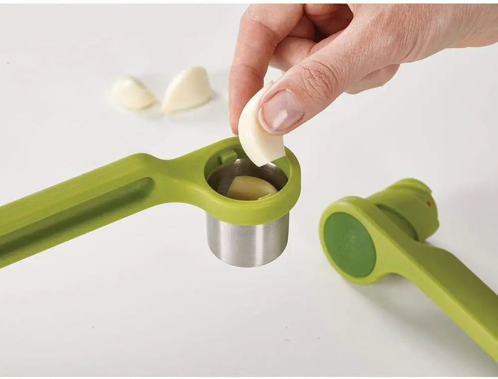 Ergonomic Twist‑Action Garlic Press – Stainless Steel Hand Juicer, Easy‑Clean & Dishwasher‑Safe (Green)