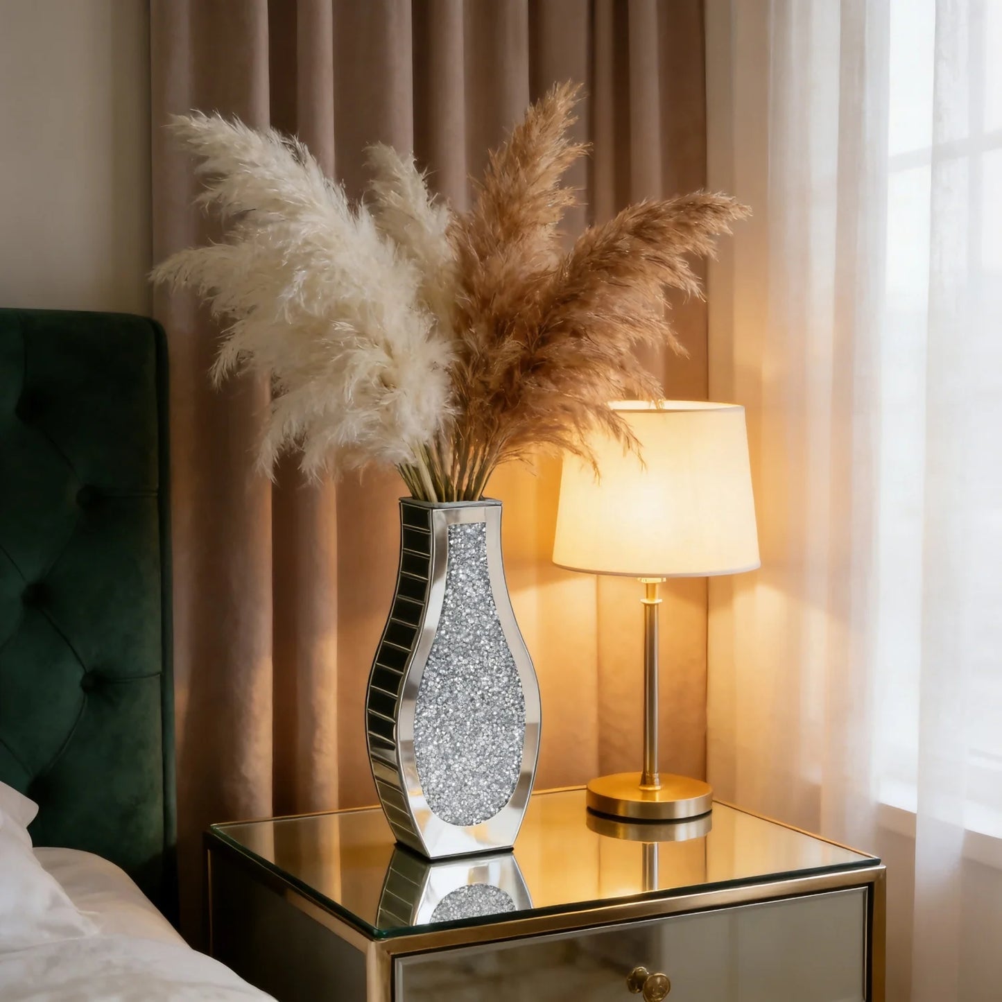 Modern Crushed Diamond Mirror Vase – Crystal‑Accented Decorative Flower Vase for Home Styling