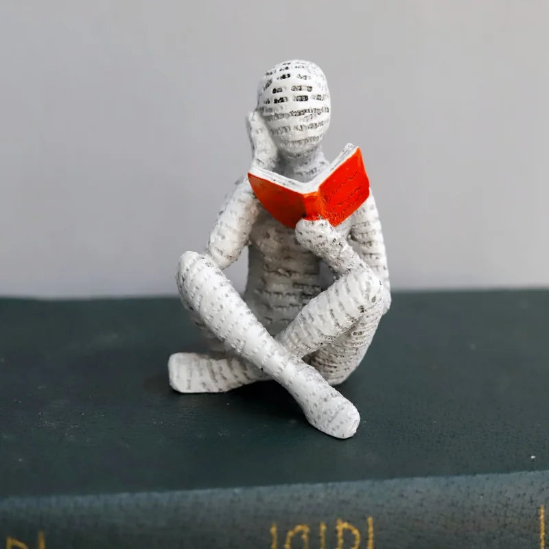 Paper Pulp Woman Thinker Statue – Modern Creative Art Sculpture for Home, Office & Bookshelf Décor