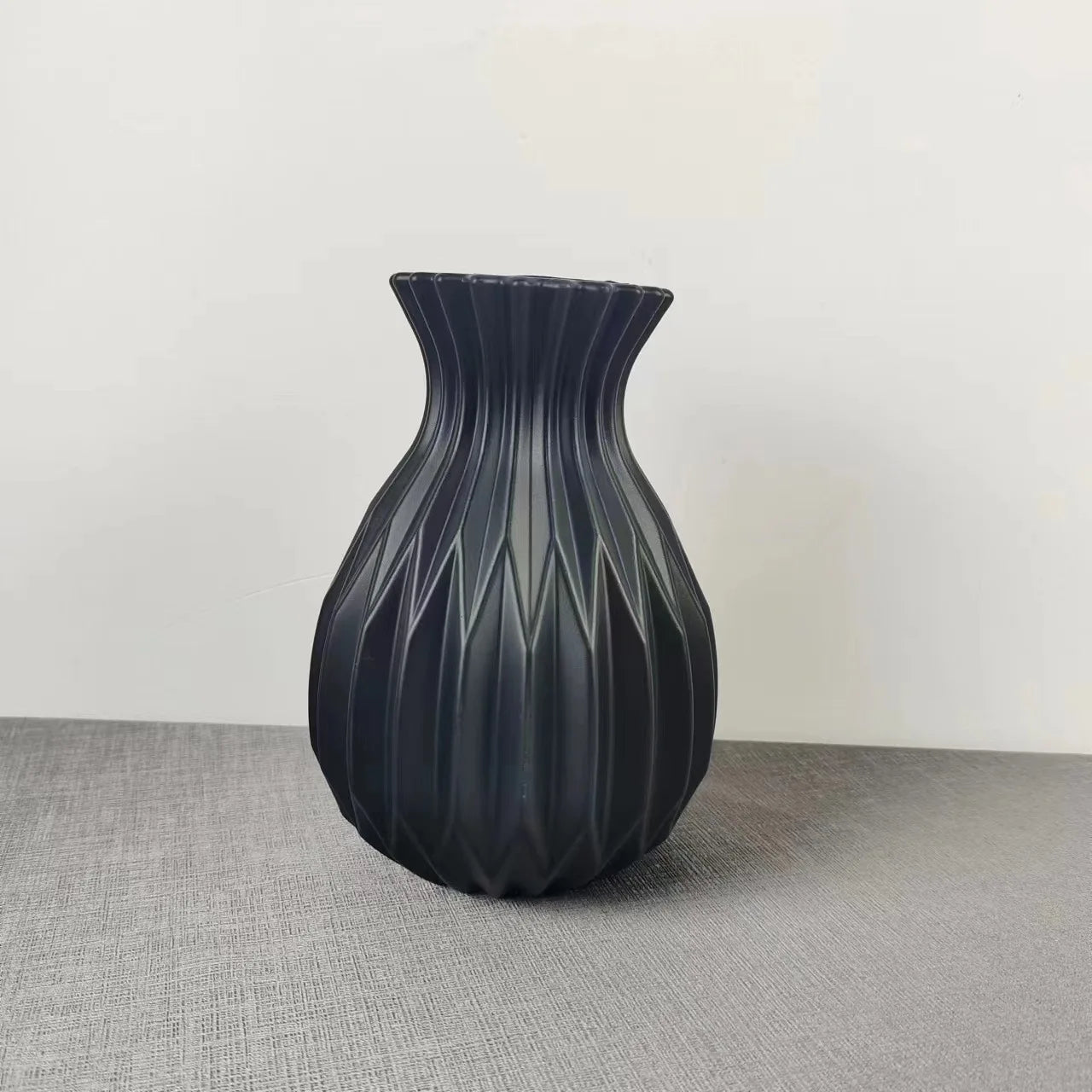Shatterproof Hydroponic Plant Vase for Tabletop Decor