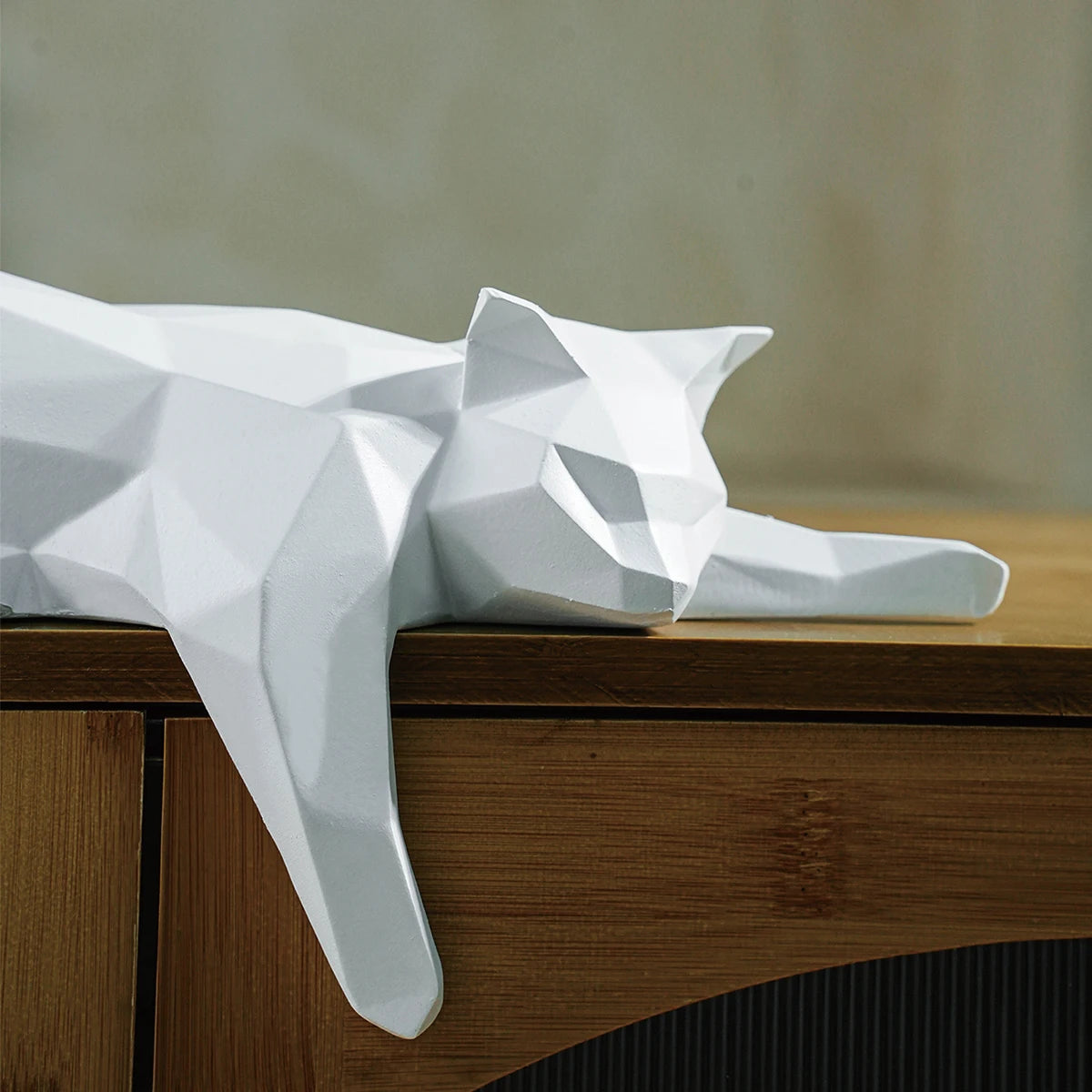 White or Black Geometric Cat Statue – Modern Lying Cat Figurine for Home, Office & Shelf Décor