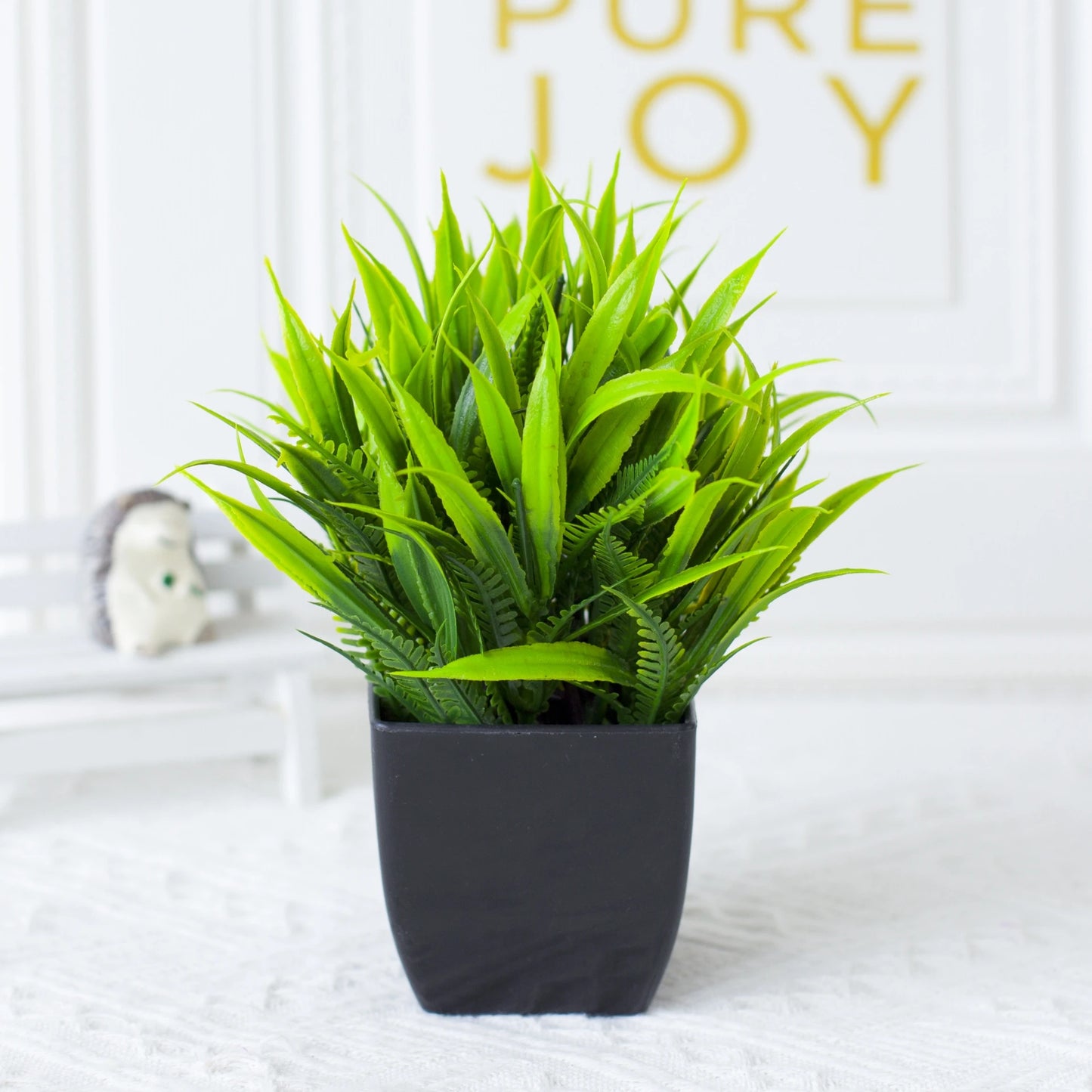 Mini Maintenance-Free Potted  Faux Plant for Home & Office