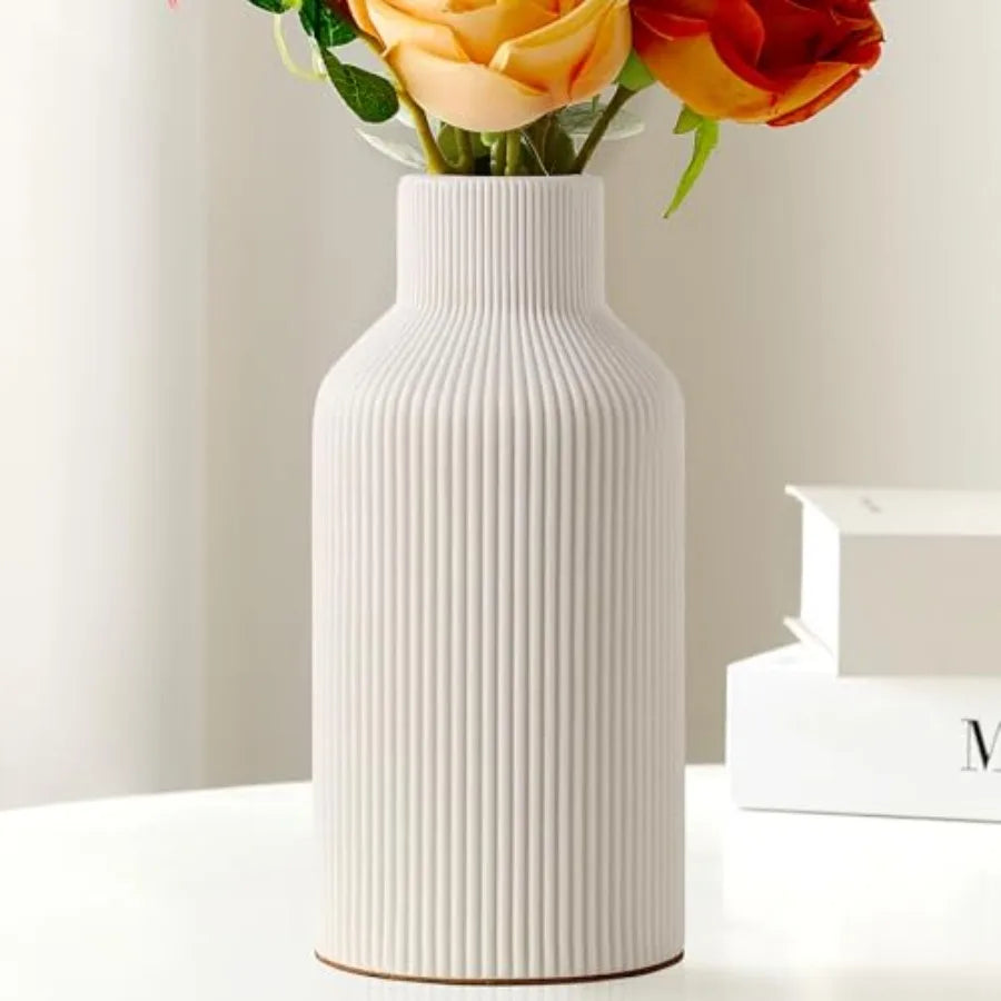 Minimalist Ceramic Flower Vase for Modern Home Decor