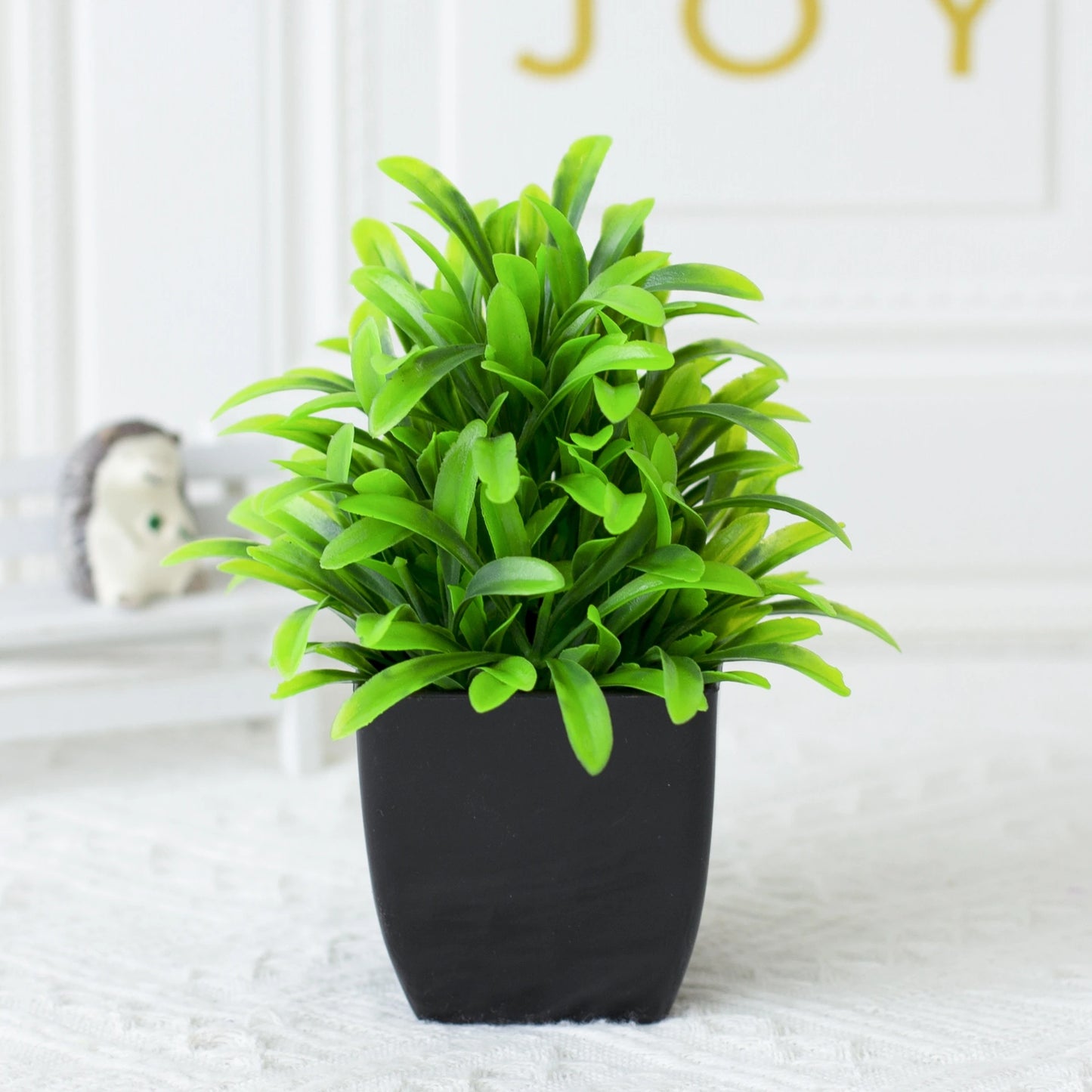 Mini Maintenance-Free Potted  Faux Plant for Home & Office
