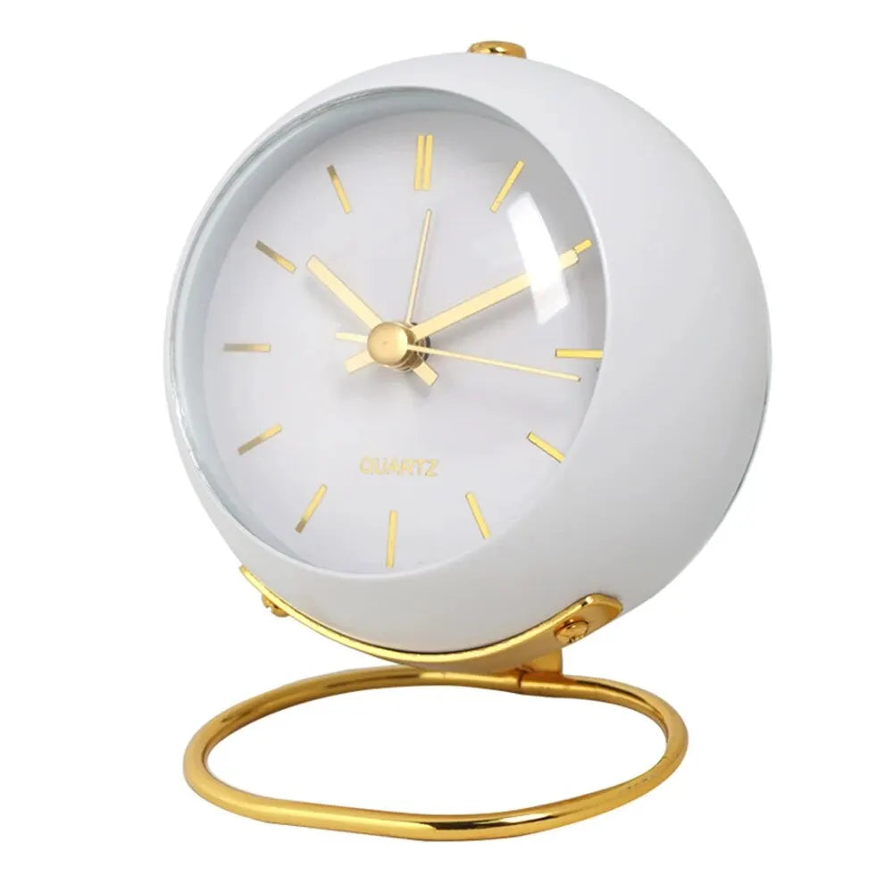 Minimalist Nordic Desk Clock – Silent Retro Bedside Alarm Clock