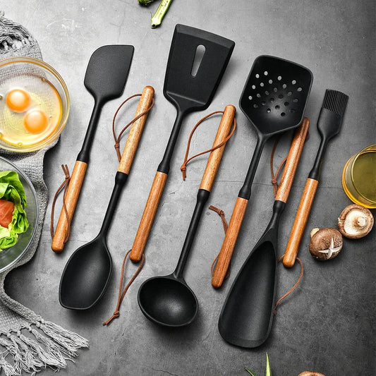 7Pcs Black Silicone Wooden Handle Cooking Tool Non-stick Kitchen Utensils
