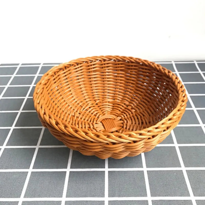 Natural Rattan Fruit Basket – Round Woven Food Storage & Serving Bowl for Bread, Snacks, and Desserts