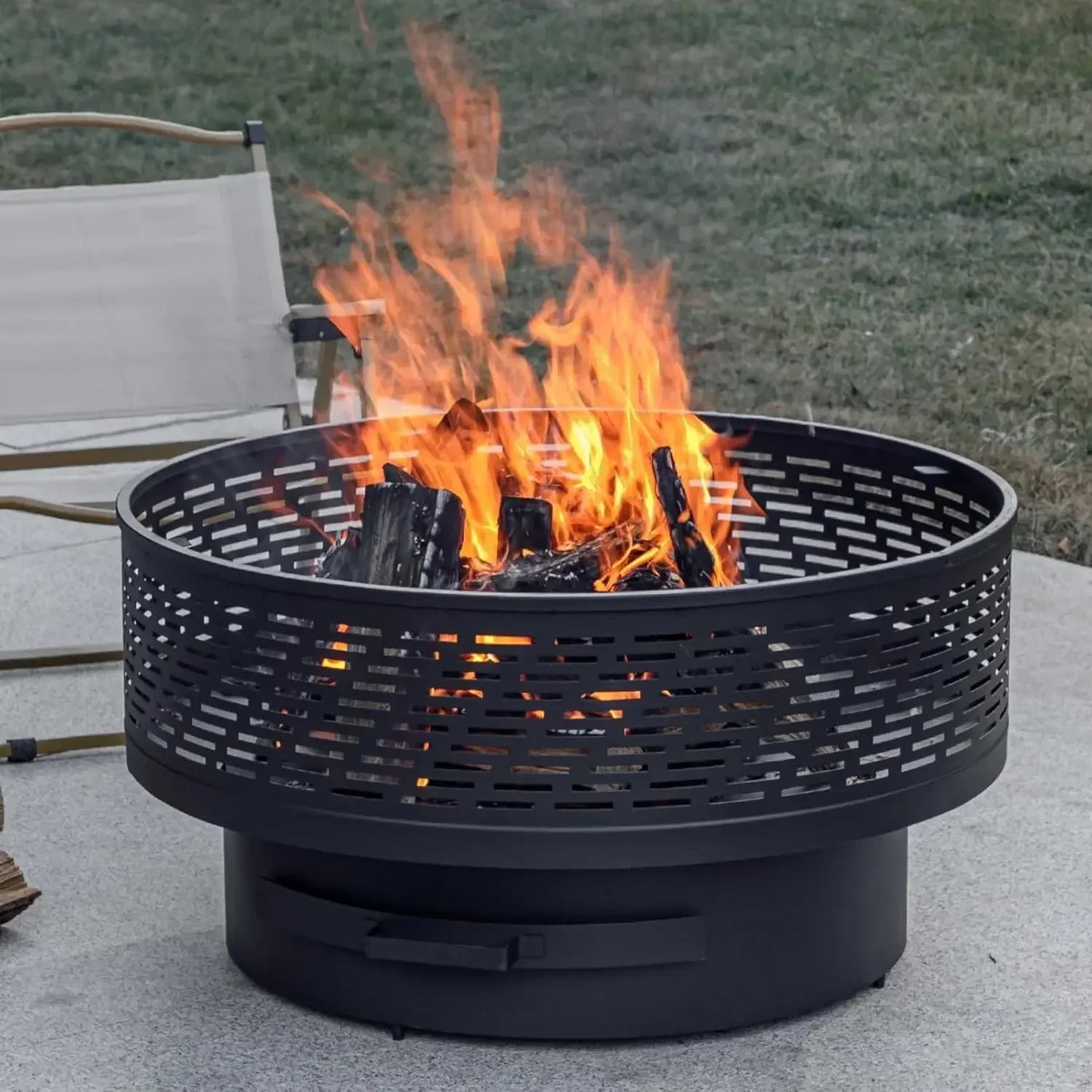 32" Wood Burning Fire Pits with Grill & Lid, Waterproof Cover & Fire Poker