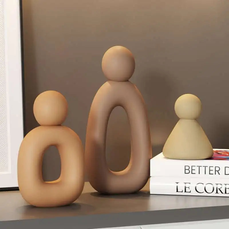 Modern Family Sculpture – Hollow Design Figurine for Home, Bedroom & Living Room Décor