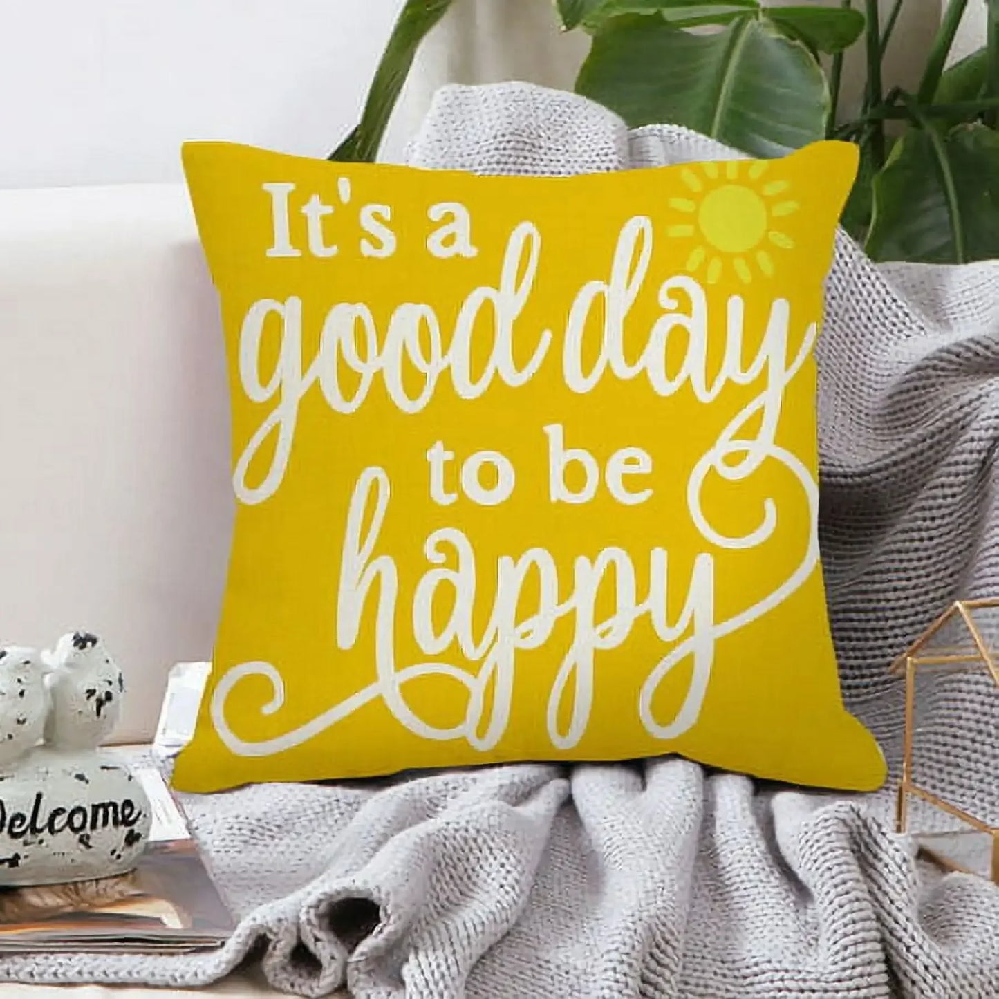 Set of 4 Throw Pillow Covers – 18×18" Decorative Cushion Cases (Yellow)