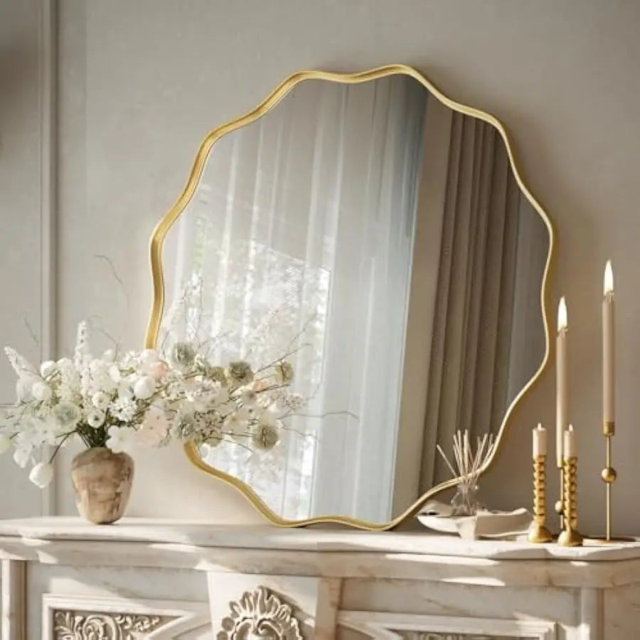 Gold Scalloped Round Wall Mirror – 24"