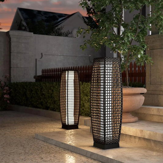Outdoor Floor Lamp, Solar Powered, Water-Resistant