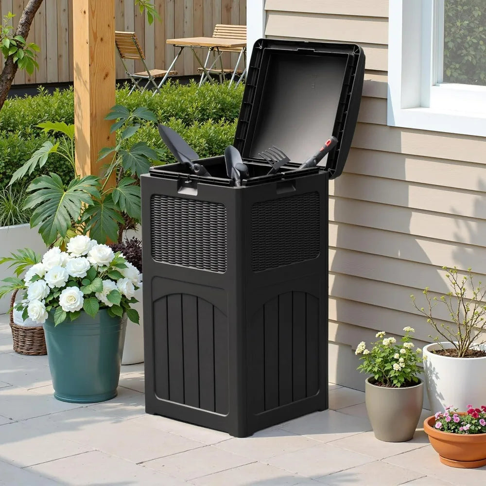 35‑Gallon Outdoor Trash Can Set (2‑Pack) – Weather‑Resistant Resin Waste Bins with Latching Lids for Yard & Patio