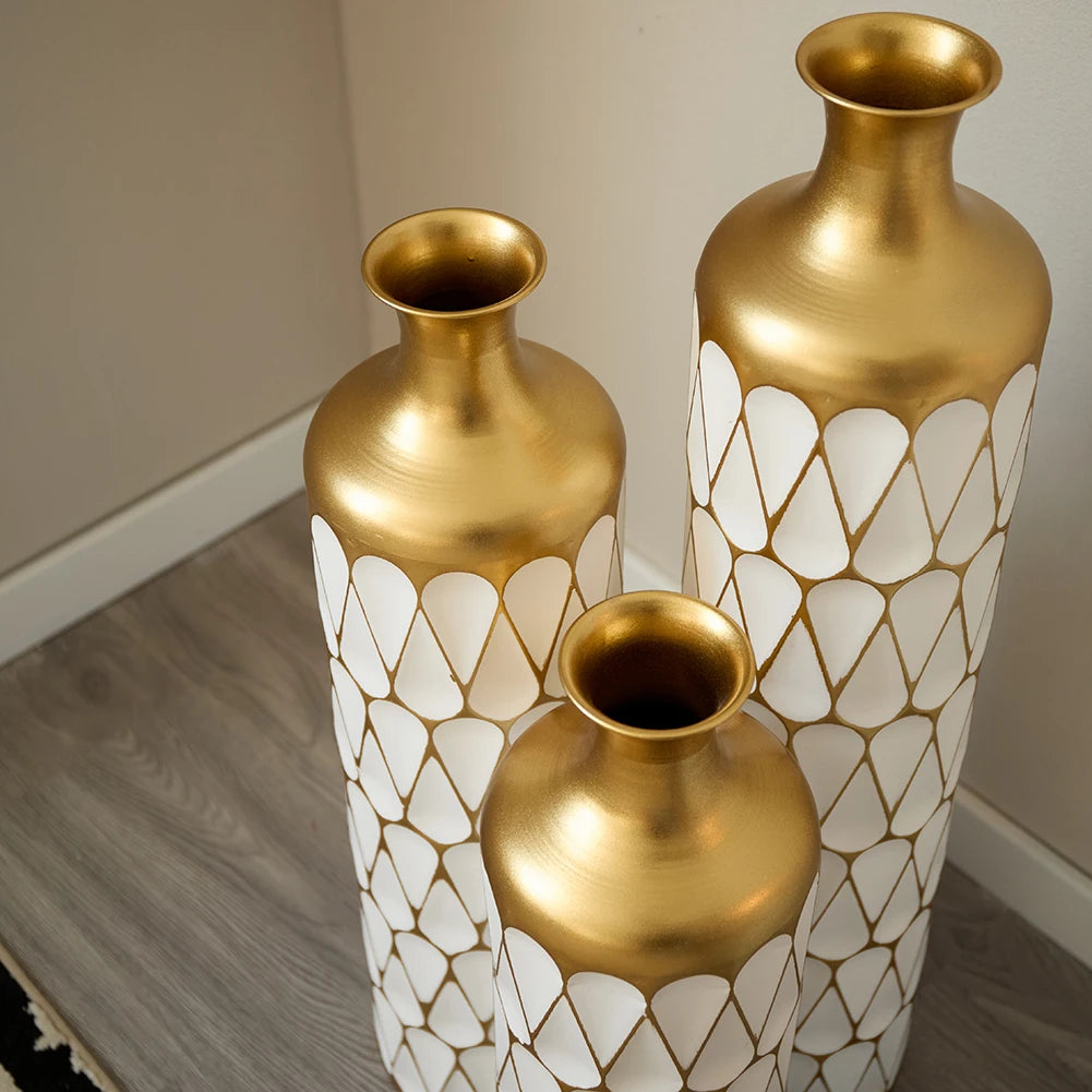 3‑Piece Floor Metal Vase Set – Modern Drop‑Shaped Standing Vases for Living Room, Corner & Hallway Décor