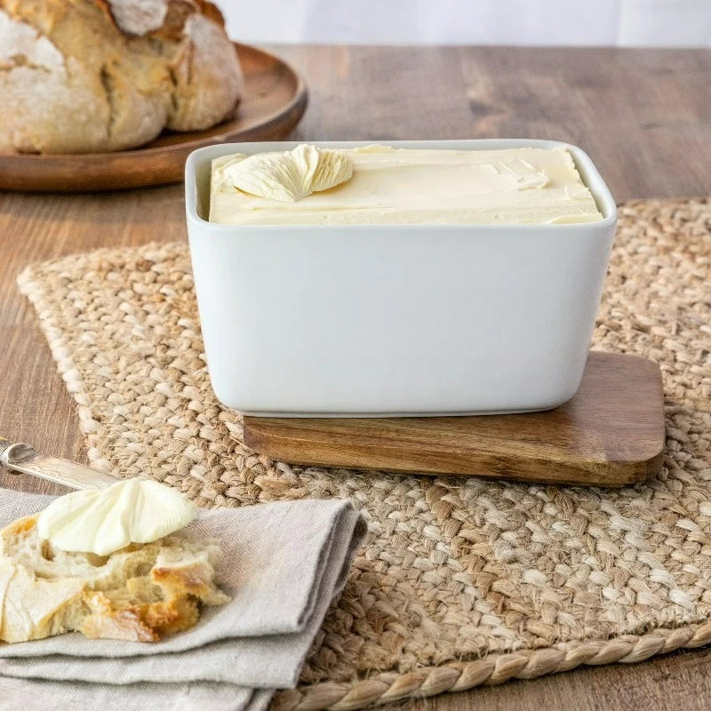 White Porcelain Embossed Butter Dish with Acacia Wood Base – Elegant Countertop Storage