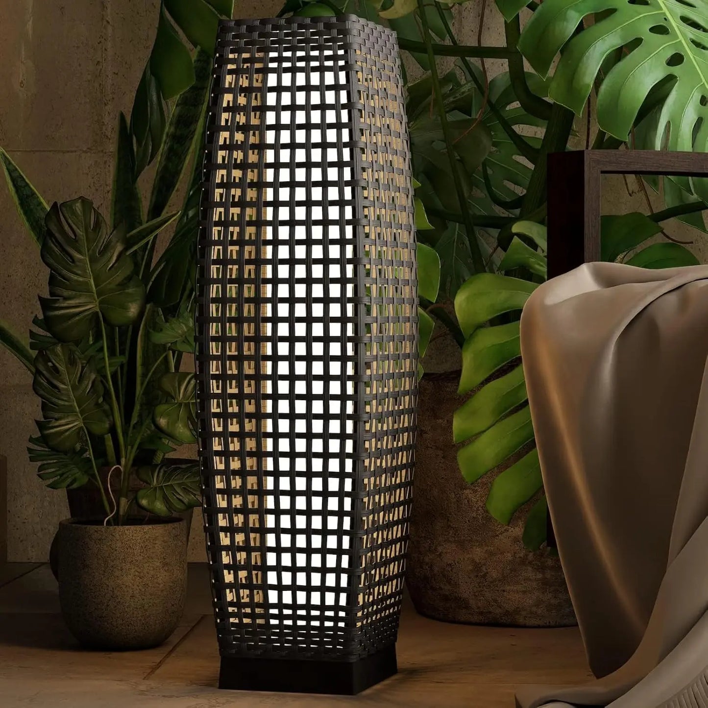 Outdoor Floor Lamp, Solar Powered, Water-Resistant