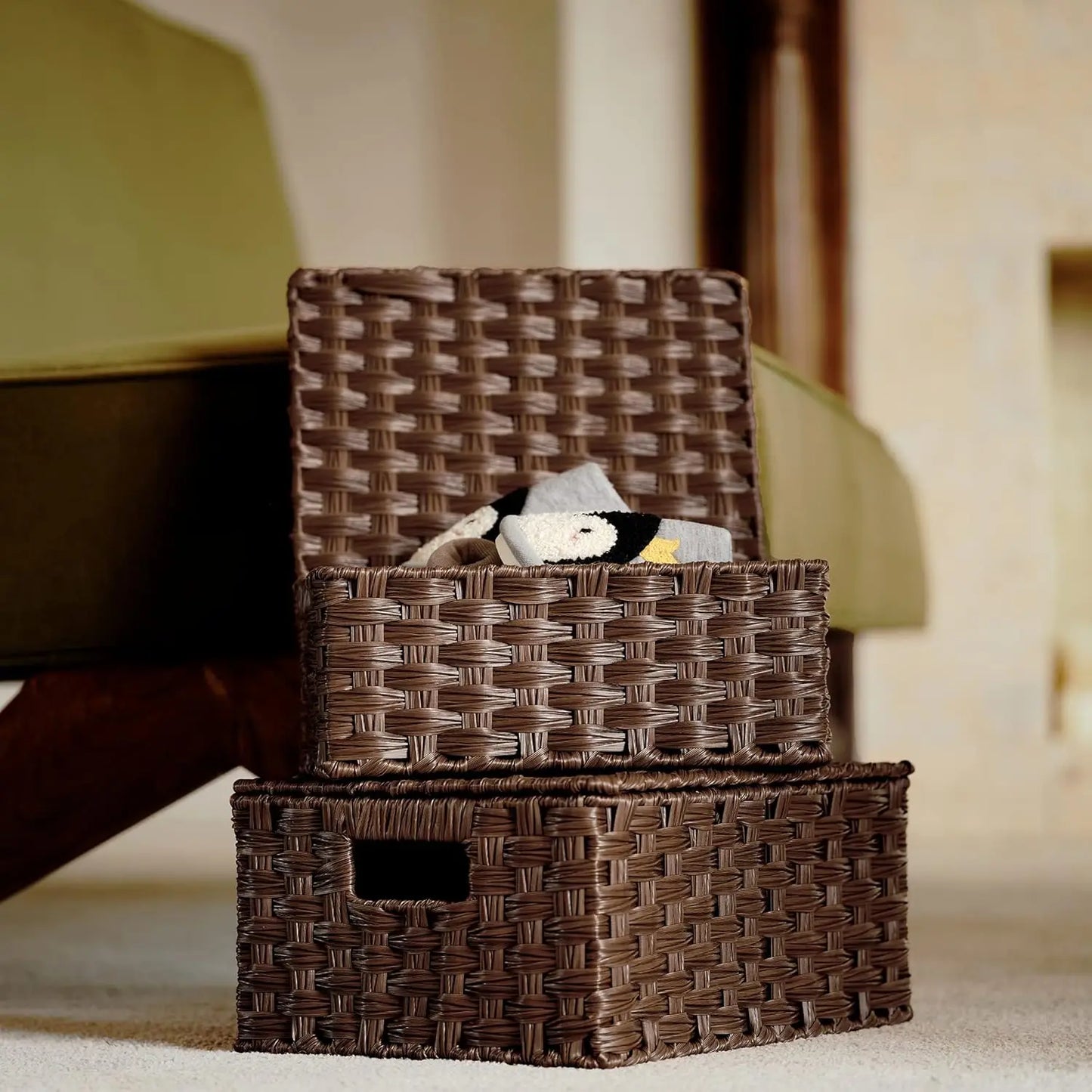 Set of 3 Wicker Baskets with Lids