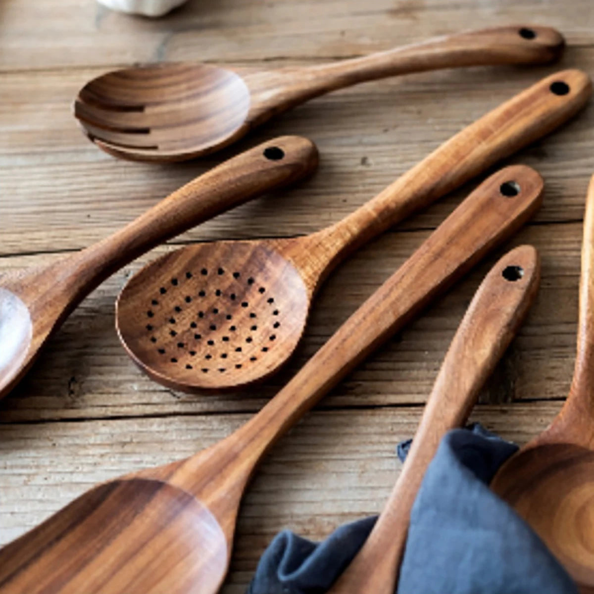 Wood Kitchenware Cooking Set With storage bucket