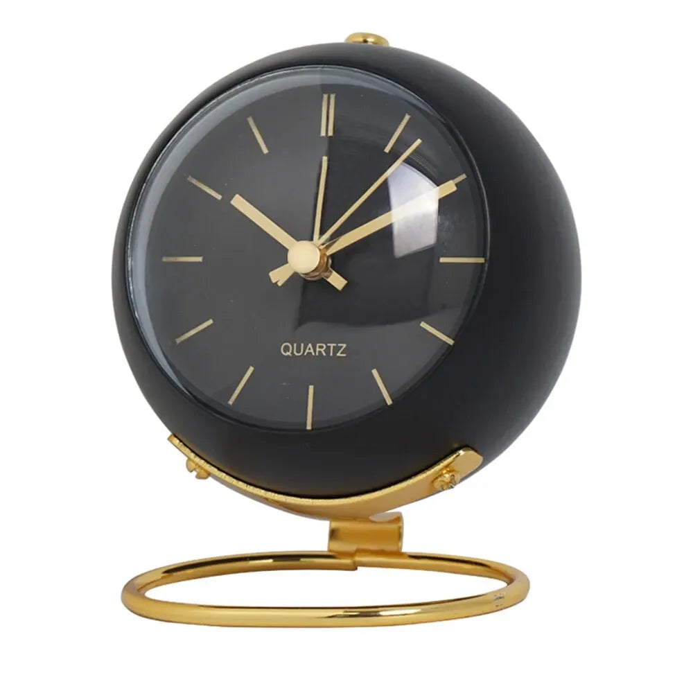 Minimalist Nordic Desk Clock – Silent Retro Bedside Alarm Clock