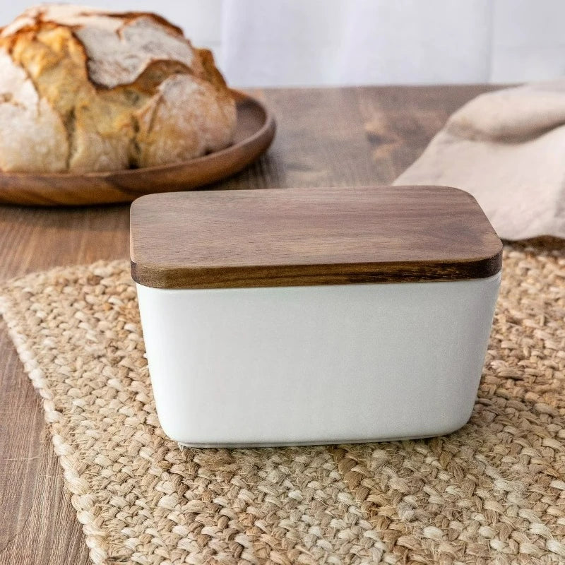 White Porcelain Embossed Butter Dish with Acacia Wood Base – Elegant Countertop Storage
