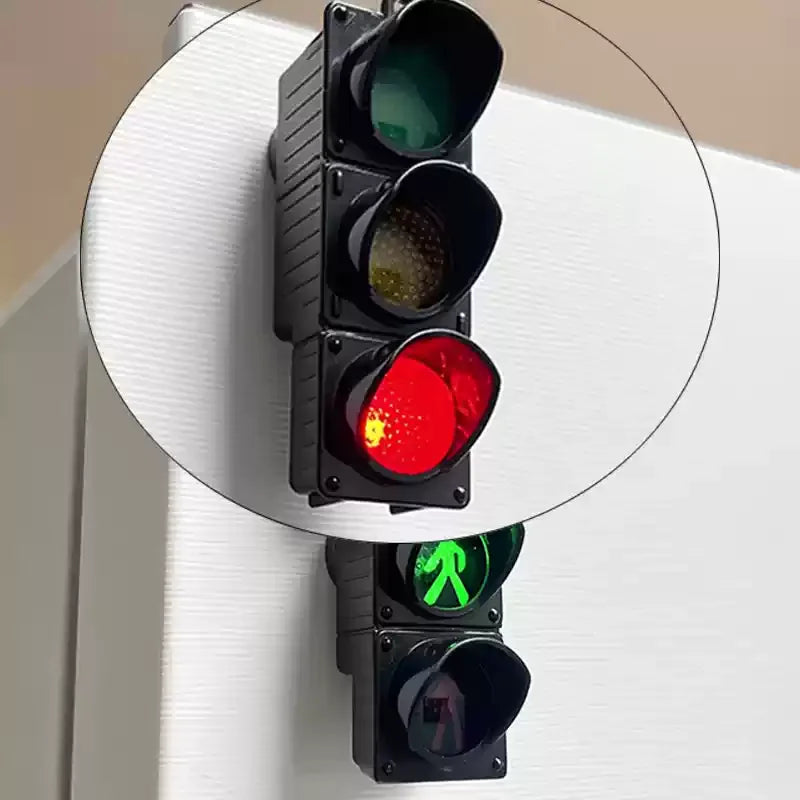 New Traffic Light Magnetic Refrigerator Stickers Traffic Toy Pedestrian Light Creative Magnetic Decoration Accessories  magnets